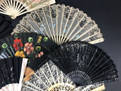 null 
Set of 12 fans, 19th-20th century

(accidents, misses)
