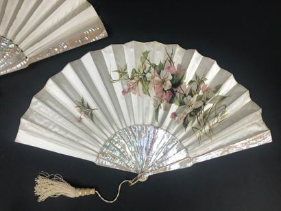 null Four fans, 19th century

*One, the creamy satin leaf painted with a spray of...