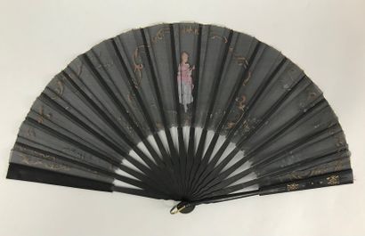 null Three fans, 19th-20th century

*One, the printed sheet of paper from the "Shanghai...