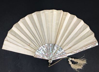 null Blueberries, circa 1900

Folded fan, the satin leaf painted with a bunch of...