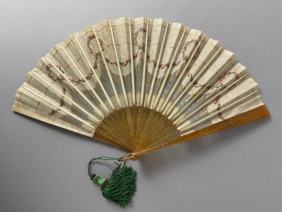 null Ribbon roses, circa 1900-1920

Small fan, the silk leaf sewn with golden sequins,...