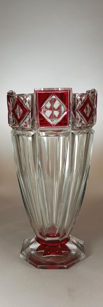 null Crystal overlay vase with cut sides and crenellated neck, octagonal base.

Ht.:...