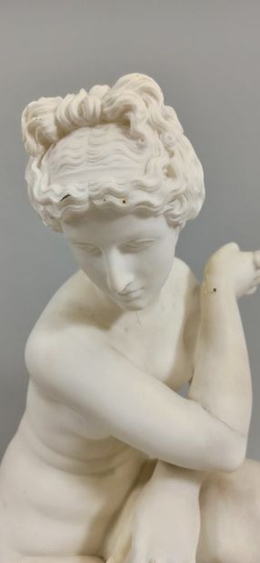 null Diane at the bath

Sculpture in white Carrara marble

Height: 53.5 cm

(Accidents...