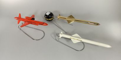 null AEROSPATIALE 

Models of three missiles:

- M M 40 EXOCET, in metal, painted...