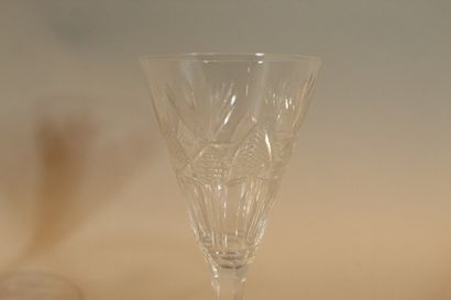 null SAINT-LOUIS 

Partie de service de verres en cristal, modèle Niepce (créé vers...