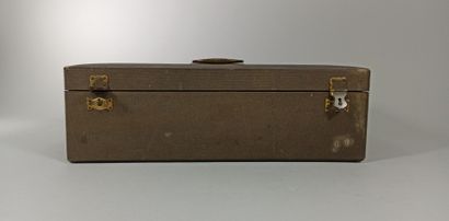 null Geological research case in its box, handle on top.

2 levels of instruments...