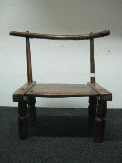 null Petite chaise en bois Nigéria 