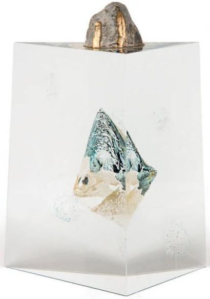 ZORITCHAK Yan (né en 1944) "Astéroïde" Sculpture en cristal fusionné, taillé, poli...