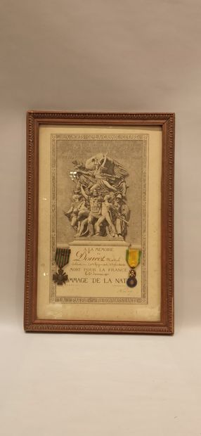 null Set of 6 framed diplomas and patents containing decorations:

- Diploma Death...