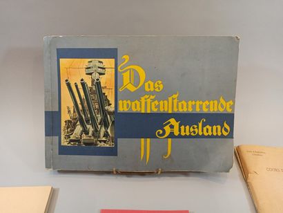 null Lot de 10 manuels d’instruction pour officier d’Artillerie, des années 1916...