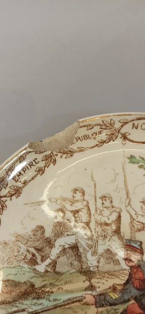 null CREIL ET MONTEREAU

7 earthenware plates with printed polychrome decoration...