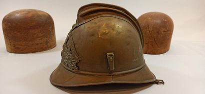 null LOT including:

- Helmet Model 1885 VILLE DE BOURG BUCHY

- Helmet Model 1885...