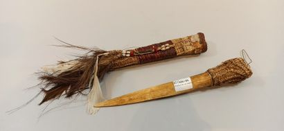 null Oceanian bone dagger