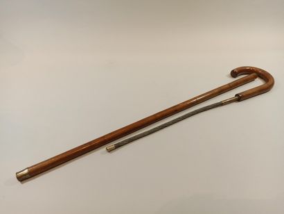  Baton rod containing a teleferic cable, 
Length: 89 cm
