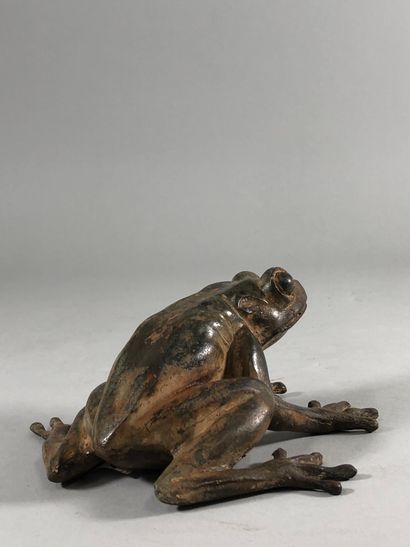null CHENET Pierre, XXe siècle

Grenouille

bronze à patine brun vert nuancé, cachet...