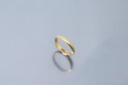 null Wedding ring in 18k (750) yellow gold, not engraved.



Finger size : 68 - Weight...