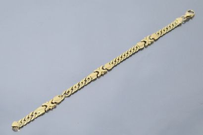 18k (750) yellow gold bracelet with braided...