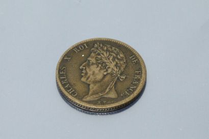 FRENCH COLONIES 
Bronze coin of 5 centimes...