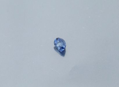 null Oval sapphire on paper.

Unheated Ceylon. 

Weight: approx. 2.20 cts.