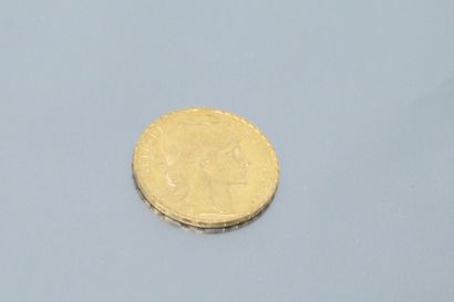 Gold coin of 20 francs au coq 1909. 
APC...