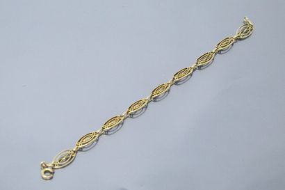 Bracelet en or jaune 18k (750), à mailles...
