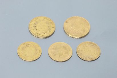 Lot de pièces en or comprenant : 
- 20 francs...