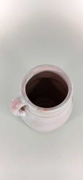 null CLOUTIER Robert (1930 - 2008) and Jean (born in 1930)



Pitcher on pink background,...