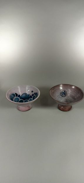 null CLOUTIER Robert (1930 - 2008) and Jean (born in 1930)



2 bowls on heel, in...