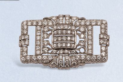 null Plate brooch in platinum reperced and paved with 8/8, 16/16, old and modern...