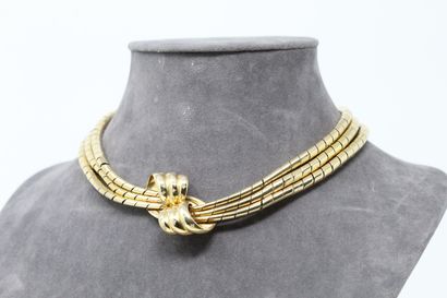 18K (750) yellow gold tubular necklace, centered...