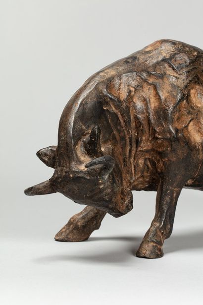null CHENET Pierre, XX-XXI century

Charging Bull

bronze with a shaded brown patina,...