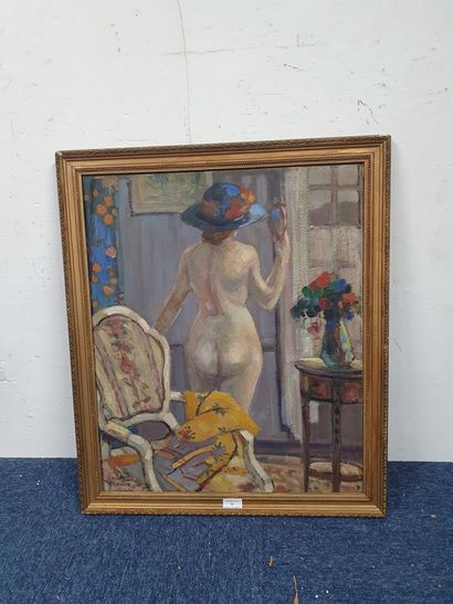 null PEROUSE J. Mario, 1880-1958

Nude with blue hat

oil on cardboard (small accidents...