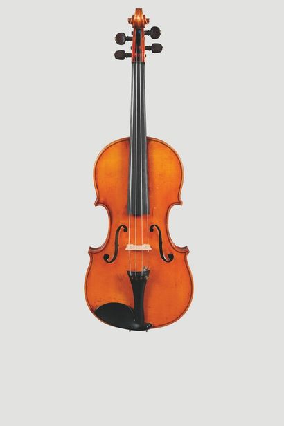 null French violin made by Collin-Mézin fils, made in 1925,

By Jean Lavest N°421,...