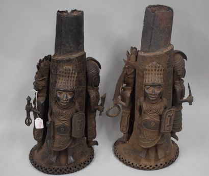 null Lot of two bronzes from the kingdom of Benin (Nigeria) 

Late copies covered...