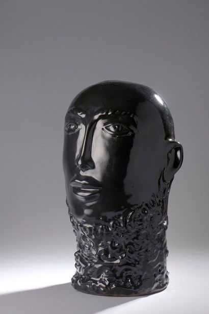 null Robert & Jean CLOUTIER (born in 1930)

Bearded man. 

Sculpture in black enamelled...