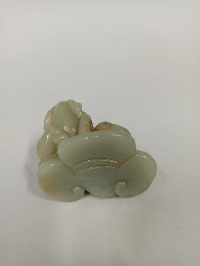 null CHINA - Modern

Two celadon nephrite groups, two lying goats and a lying dog...