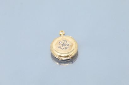 null 18k (750) yellow gold collar watch, enamelled dial with white background, Roman...