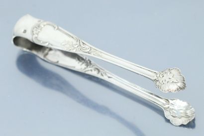 null Set of silver cutlery (minerva) composed of a serving piece, sugar tongs and...