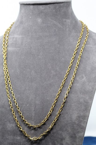 null 18k (750) yellow gold forçat chain. 

Weight : 16.9 g.