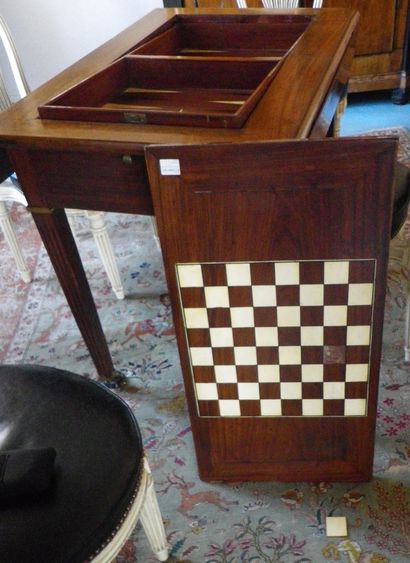 null Game table, the mahogany veneer top is removable by mechanism and shows a checkerboard...