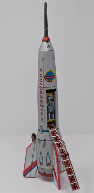 null HOLDRAKETA

Rocket, Eastern European toy with its box 

Perfect condition