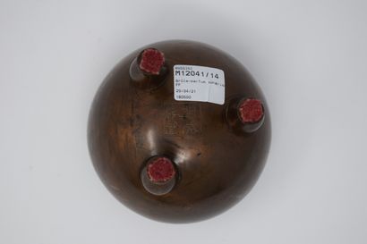 null Spherical perfume burner in tripod bronze with floral decoration in metal inlay,...