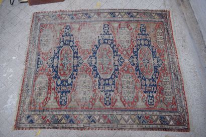 null 
Kilim carpet red background with blue geometric decoration.

H .: 240 cm -...