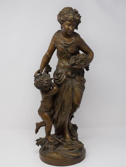 null MOREAU

allegory of Spring

Proof in bronze with brown patina

signed on the...