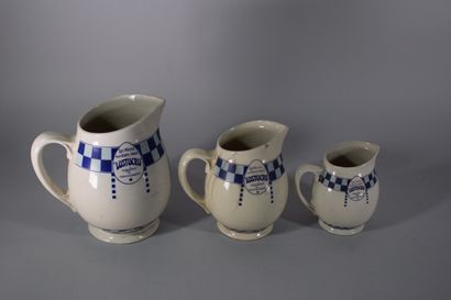 null LUSTUCRU

Set of three advertising jugs in Epinouze stoneware ( Georges Dreyfus...