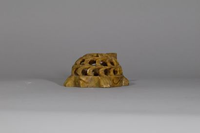null Hard stone statuette representing a turtle 

H.: 4 cm - L.: 10 cm