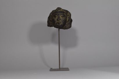 null Modern copy

Egyptian head in black sandstone. On a stand

H: 10 cm