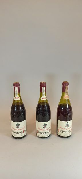 null 3 bouteilles de CHATEAUNEUF DU PAPE domaine de Beaucastel 1966

(Vidangées)