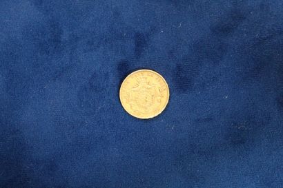 null 
1 pièce de 20 francs en or Leopold II 1877

Poids : 6.45 g

TB à TTB
