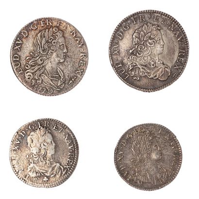 null Louis XV (1715-1774)

Lot de 4 monnaies : 

- 20 sols de Navarre 1720 X. 

Dup....
